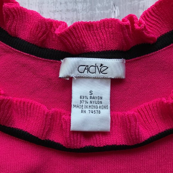 Cache Ruffle Tank Top ๐๐ - Picture 2 of 4